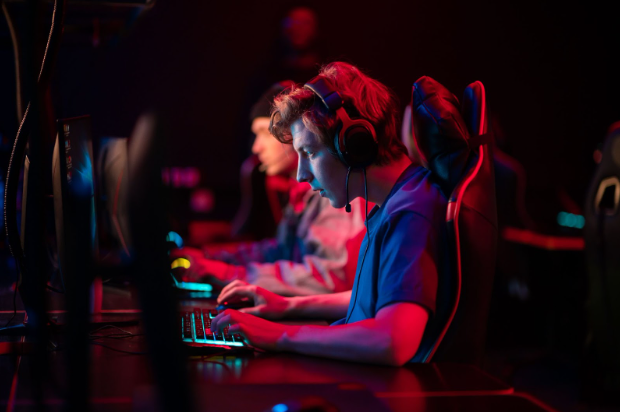 E Sports: The Fastest Growing Sport Of All Time – Revitalize Energy